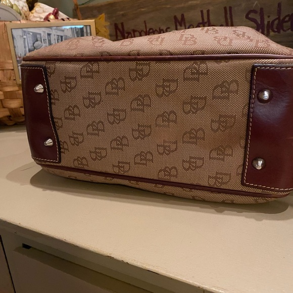 Dooney & Bourke Satchel with Shoulder Strap - Picture 9 of 12